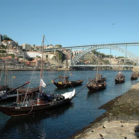 Novotel Porto Gaia 4* Вила-Нова-ди-Гая