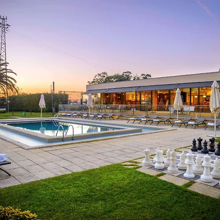 Novotel Porto Gaia Отель Вила-Нова-ди-Гая