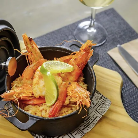 Отель Novotel Porto Gaia 4*