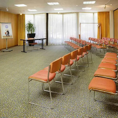 Отель Novotel Porto Gaia Вила-Нова-ди-Гая