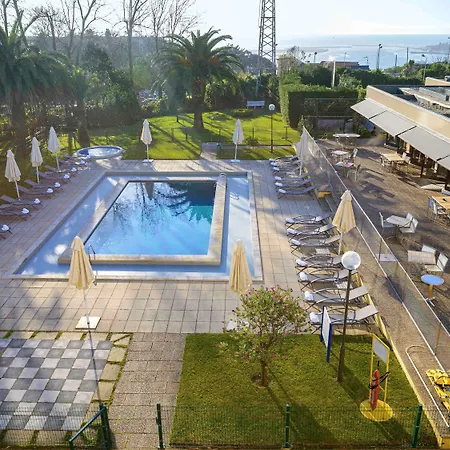 Отель Novotel Porto Gaia