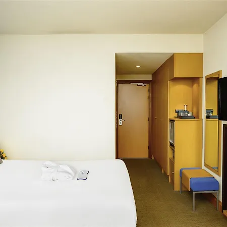 노보텔 포르토 가이아 4*