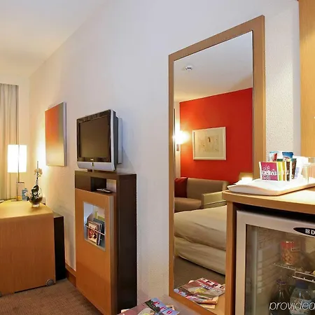 Отель Novotel Porto Gaia 4*